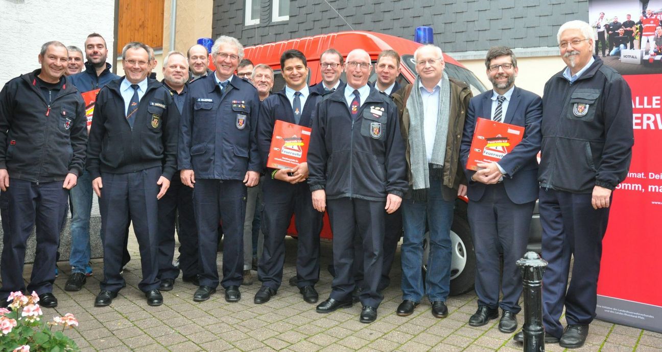 Der Kreisfeuerwehrverband Cochem-Zell hat im Rahmen eines Workshops in St. Aldegund Strategien erarbeitet, um mehr Menschen für die Freiwilligen Feuerwehren zu begeistern.