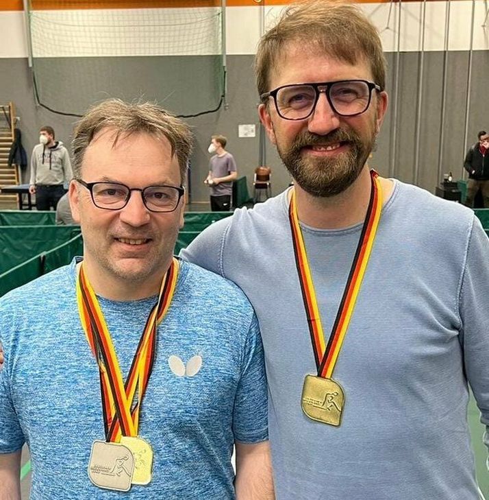 Bernd Griebler (links) mit seinem Doppelpartner Joachim Baustert.