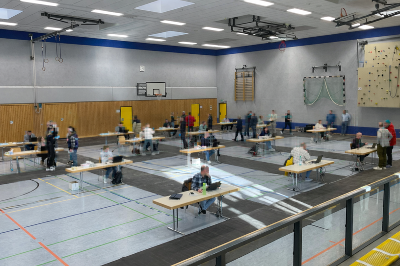 40 Polizeibeamte waren im Einsatz.