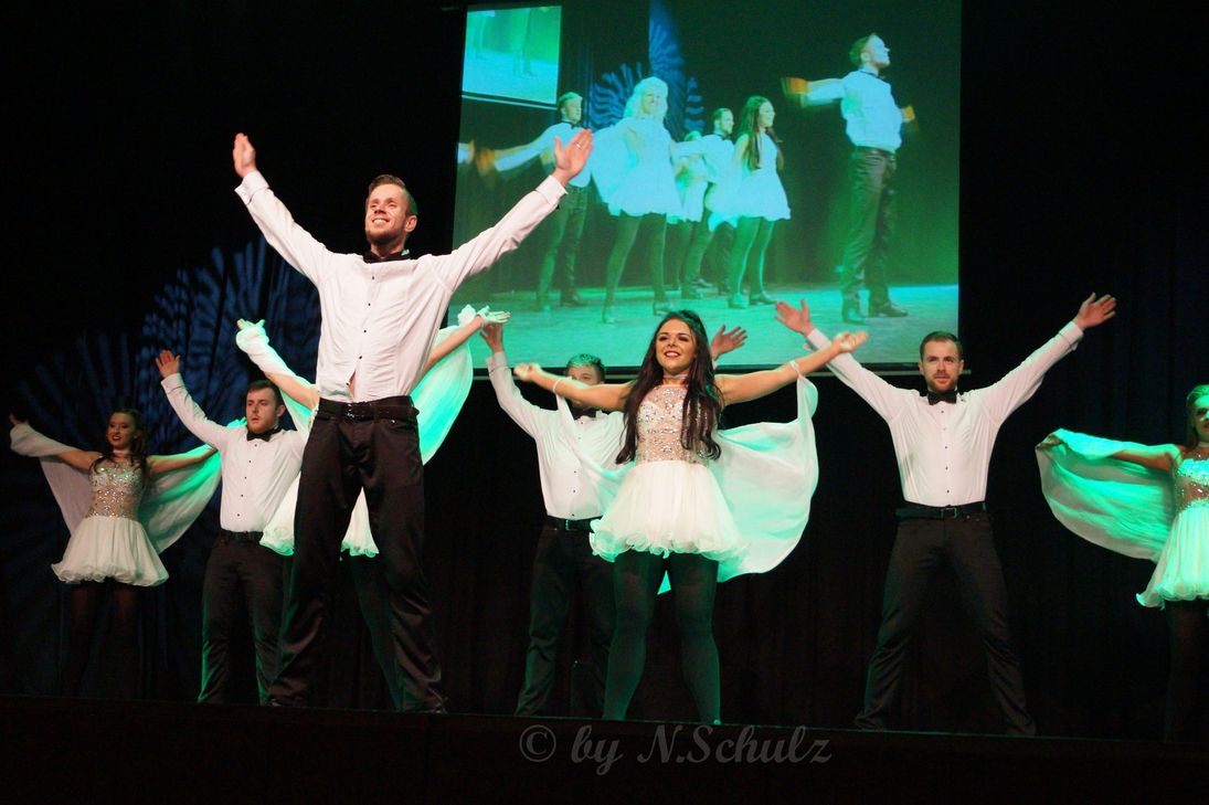 Dei Erfolgsshow "DANCE MASTERS! - Best of Irish Dance" macht auf ihrer Deutschlandtournee Halt in der Bitburger Stadthalle.