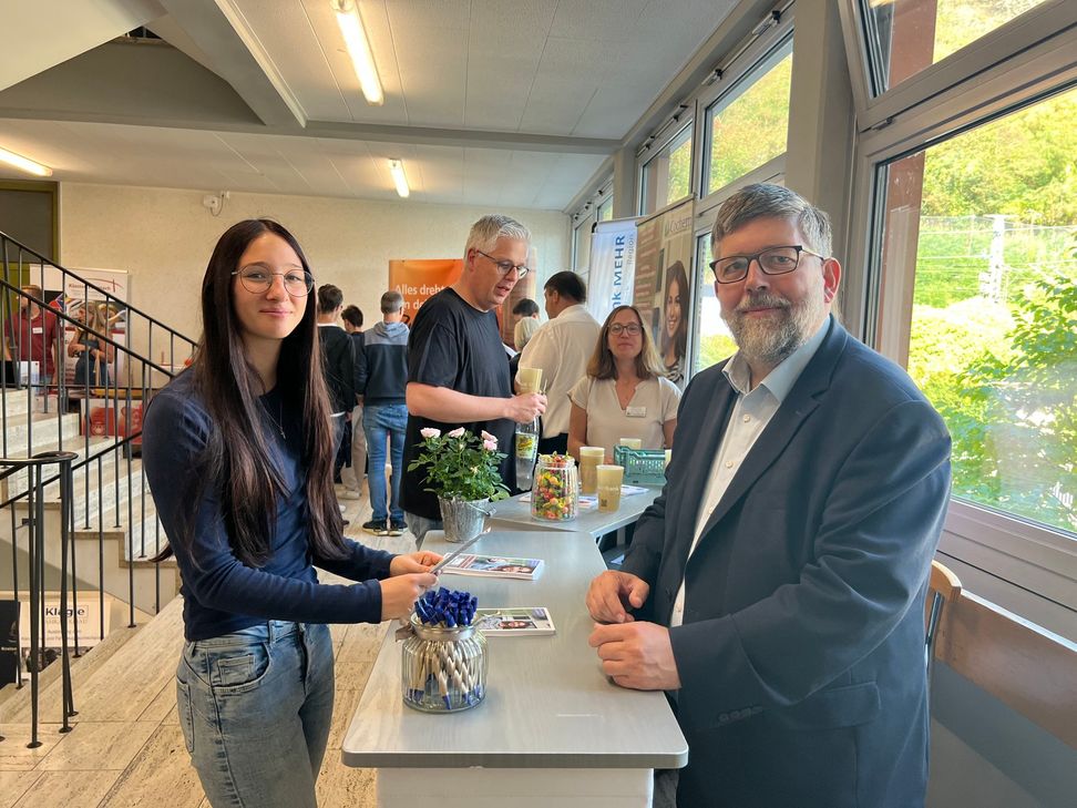 Auch beim VG-Bürgermeister Wolfgang Lambertz kann man sich informieren.