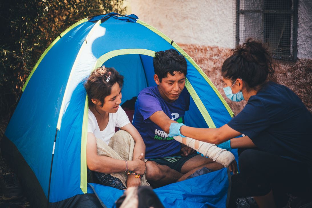 Über 50 000 Euro für Menschen auf der Flucht (wie hier auf der griechischen Insel Lesbos) ist das Ergebnis des Event von „Wir gegen Rassismus“ im Bistum Trier und Caritas international. (Foto: Caritas international).