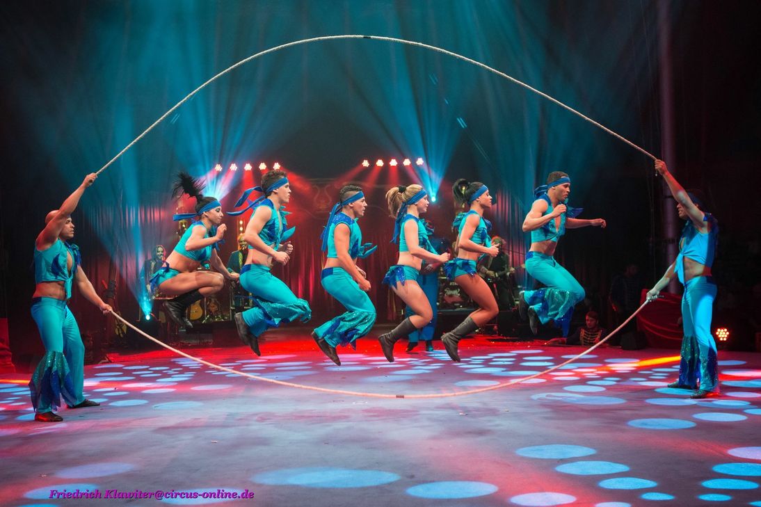 Sol de Cuba und die menschliche Pyramide. Foto: Friedrich