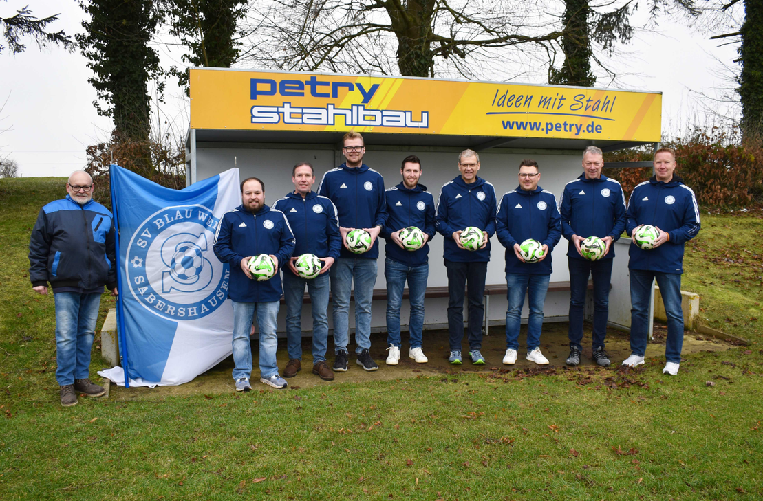 Der SV Sabershausen veranstaltet, zusammen mit der Lotto-Elf, ein Benefizspiel an heimischer Spielstätte.