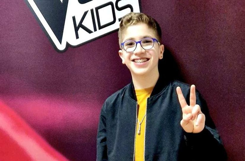 Yuval tritt auf der Steckenborner Kirmes auf.