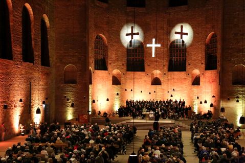Die Konstantin Basilika wird im Rahmen der Veranstaltung wieder gut gefüllt sowie beleuchtet sein.