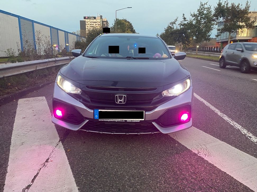 Unzulässige violette Beleuchtung