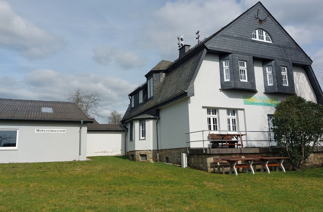 Das Haus Seebend in Höfen beherbergt neben dem Webereimuseum die neu konzipierte Ausstellung zur Höfener Dorfgeschichte.