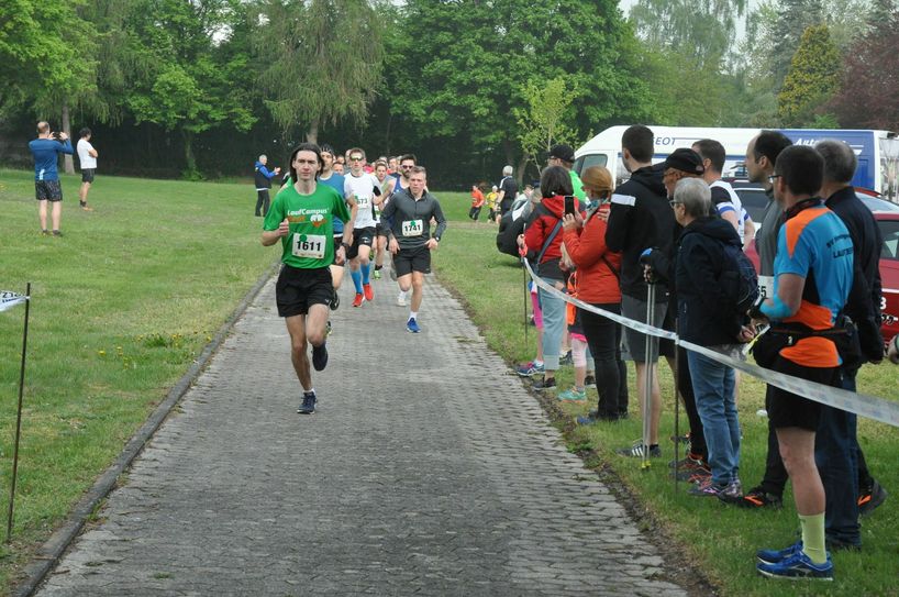 Yannick Reihs (Team Laufcampus) gewann den Halbmarathon.