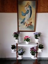 Der Maialtar in der Vorpochtener Kirche.