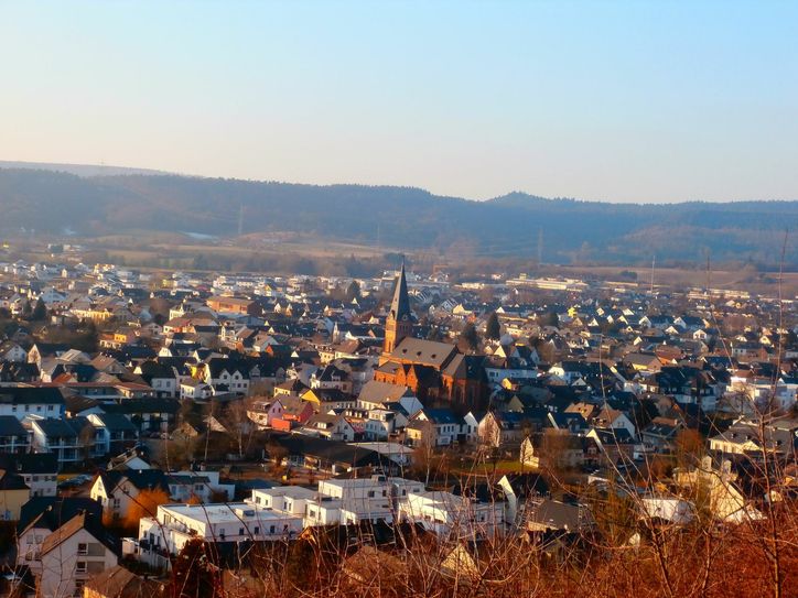 Am Sonntag lädt die Stadt Schweich zum Einkaufen, Bummeln und Schlemmen ein. Foto: FF