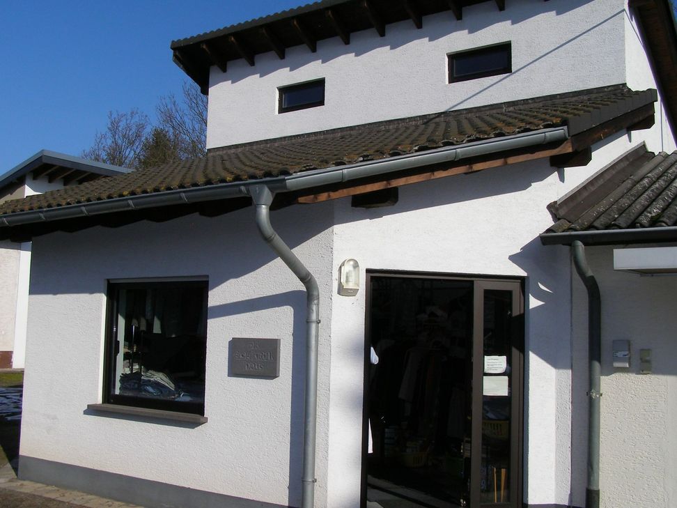 Der DRK-Kleidershop öffnet am 23. Juni wieder. Foto: Spitzley