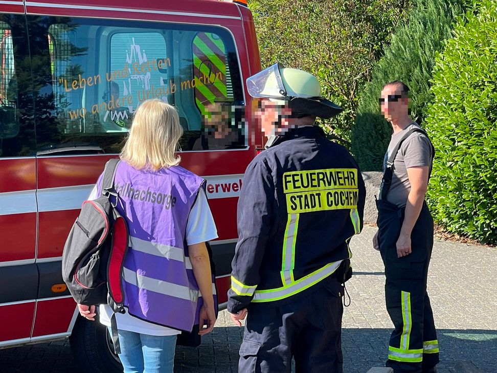 Notfallseelsorger betreuten am Samstag die Angehörigen der verstorbenen Frau.