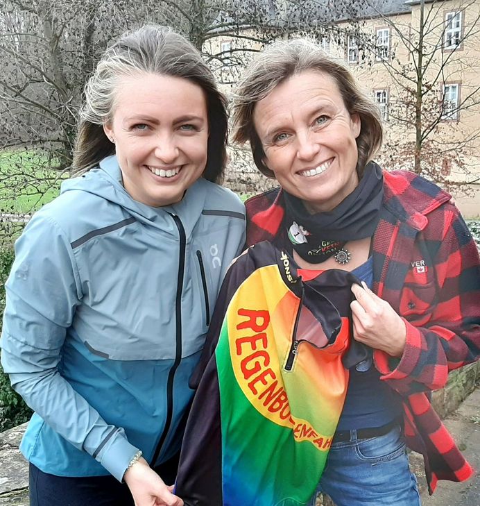 Annika und Carmen Karwanska aus Eicks organisieren den Mutperlen-Lauf.