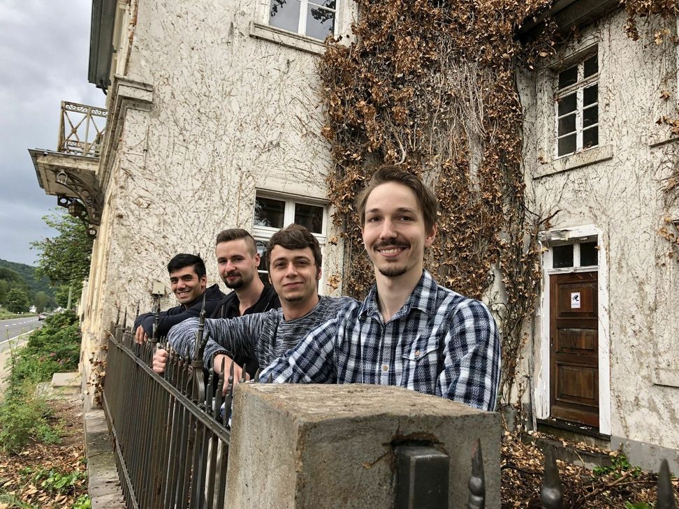 Wenn alles glatt läuft, könnte auch bald die Fassade des markanten Gebäudes wieder in altem Glanz erstrahlen.