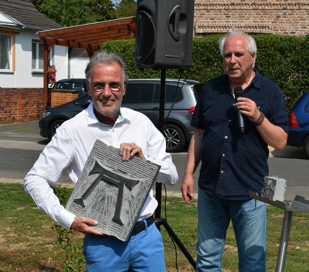 Ebenfalls ein Dürer-"A" erhiehlt der Euskirchener Bürgermeister Dr. Uwe Friedl. Foto: Scholl
