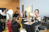 Aussteller und Organisatoren des Beda-Marktes und der Frauen- und Lifestylemesse sind zufrieden. Auch am zweiten Tag mit verkaufsoffenem Sonntag herrschte in Bitburg Volksfeststimmung.