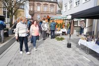 Aussteller und Organisatoren des Beda-Marktes und der Frauen- und Lifestylemesse sind zufrieden. Auch am zweiten Tag mit verkaufsoffenem Sonntag herrschte in Bitburg Volksfeststimmung.