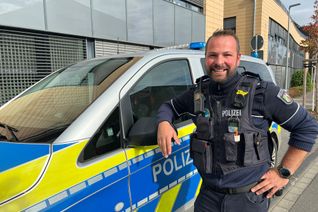 Der 41-jährige Polizeihauptkommissar Marcus Diefenbach ist seit 24 Jahren im Polizeidienst. Seinen Job macht er gerne, auch wenn es immer häufiger zu Respektlosigkeiten gegenüber Einsatzkräften kommt.
