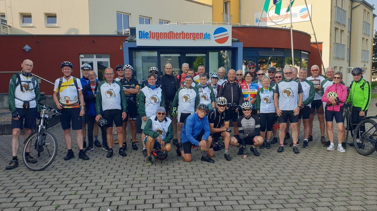Bei ihrer diesjährigen Eifel-Tour sammelten die Benefizradeler über 2.000 Euro. Insgesamt liegt der aktuelle Spendenstand des Vereins bei 524.000 Euro.