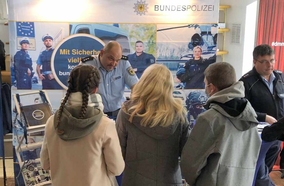 Wie schon 2021 werden sich wieder viele interessante Arbeitgeber auf der Jobmesse Gerolstein präsentieren.