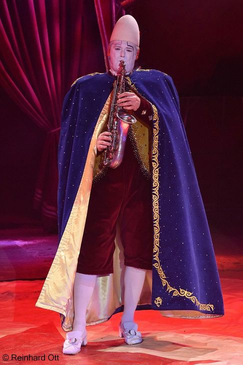 Die Zuschauer dürfen sich beim Weihnachtscircus auf klassische Zirkusunterhaltung freuen. Foto: R. Ott