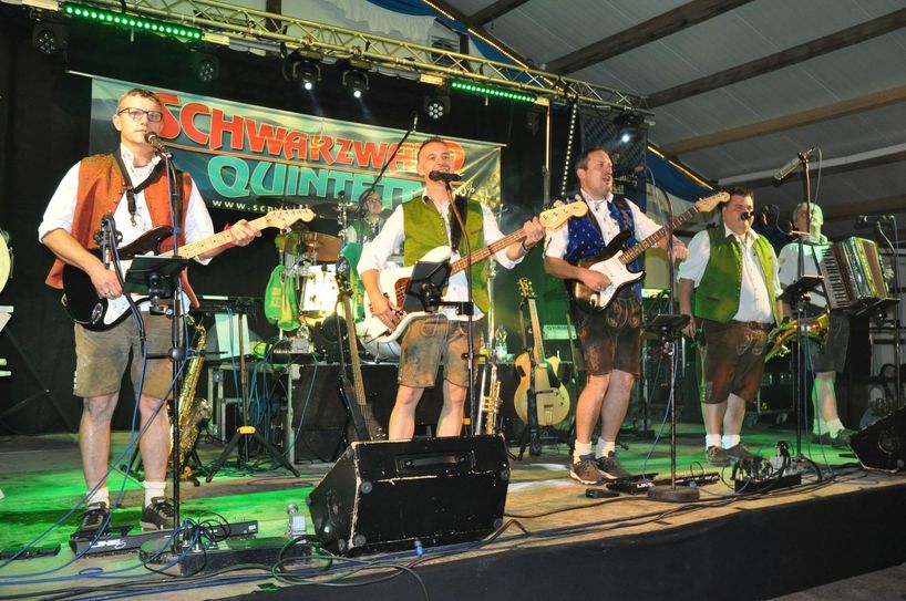Das "Schwarzwald-Quintett" sorgte für ausgelassene Stimmung.