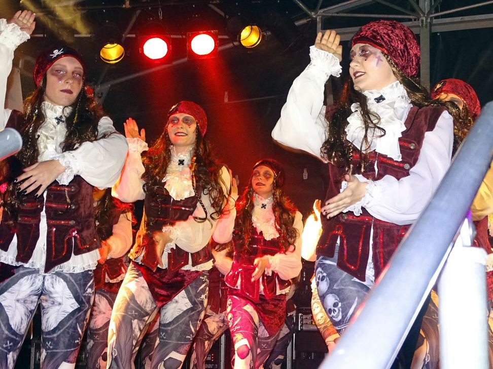 Showtanzgruppe Rainbow. Fotos: Mohsmann