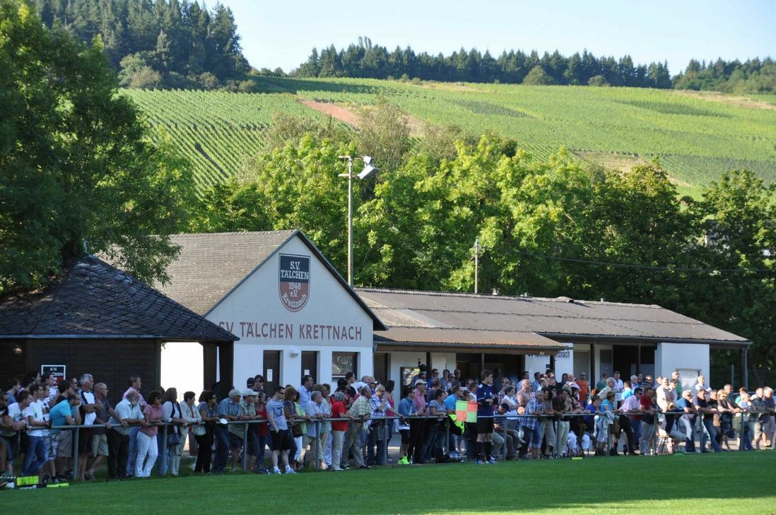 Zahlreiche Zuschauer werden vom 8. bis 11. Juli wieder auf der Sportanlage in Niedermennig erwartet.