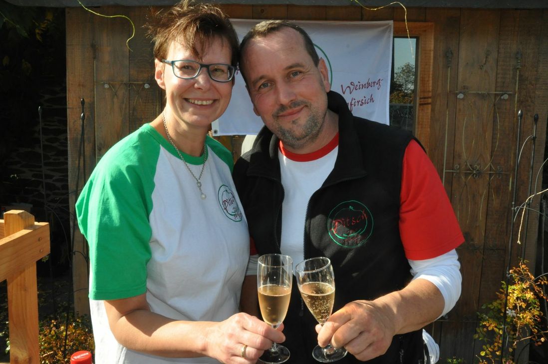 Thomas Pitsch präsentierte unter anderem einen Secco aus dem Roten Moselweinbergpfirsich und Mosel-Riesling.