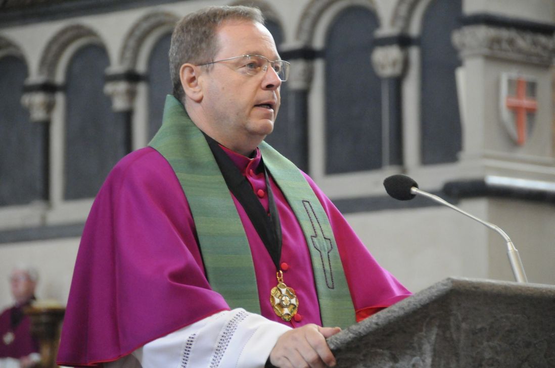 Dr. Georg Bätzing verabschiedete sich bei einer Messe im Dom von seiner Heimatstadt Trier. Foto: Bistum