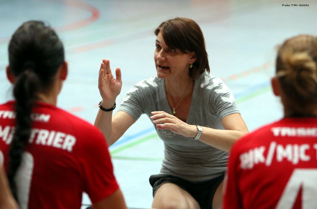 In ihrem Element: Miezen-Trainerin Elena Vereschako. Foto: Tri-Sign