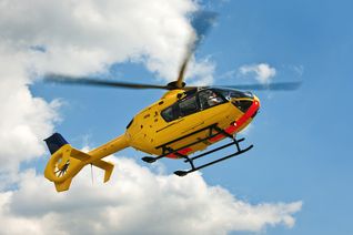 Das schwer verletzte neunjährige Mädchen musste mit dem Rettungshubschrauber in eine Klinik gebracht werden.