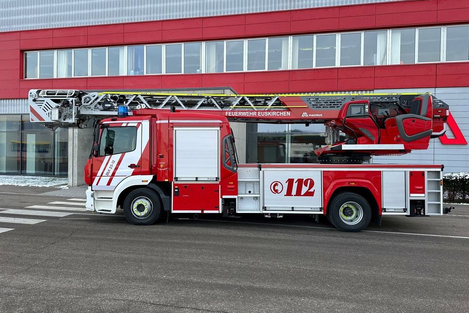 Das neue Drehleiterfahrzeug der Feuerwehr Euskirchen