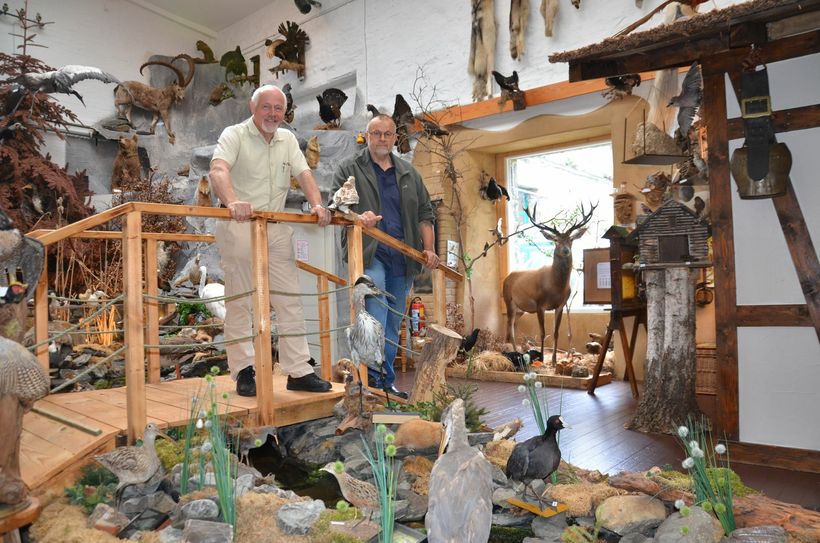 Hermann Carl und Heinz Hallmanns führen ein einzigartiges Erlebnismuseum. Der anerkannte Lernort Natur wurde nun gleich zweifach ausgezeichnet. Foto: T. Förster