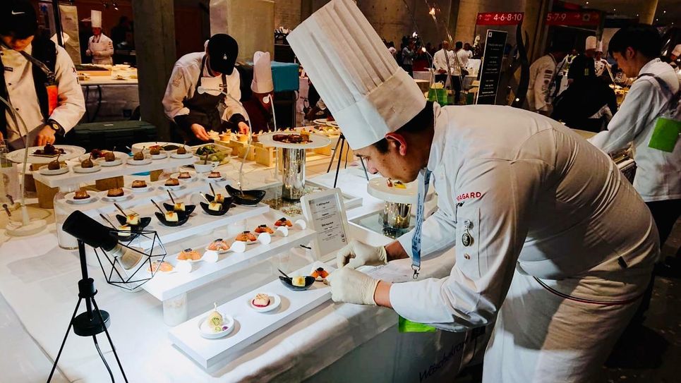 Anik Rodrigo hat kulinarisch kulturelle Vielfalt auf den Teller gebracht und damit Bronze bei der »Olympiade der Köche« geholt. Fotos: Privat