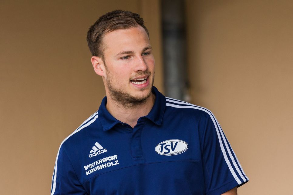 Trainer Julian Feit (TSV Emmelshausen) hofft mit seinem Team weiterhin auf den Klassenerhalt. Die Entscheidung fällt erst nach der Saison in der Relegation zur Regionalliga. (Foto: Arno Boes)