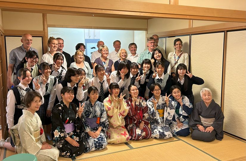 Seit 2010 besteht auch eine Schulpartnerschaft zwischen der Ome Sogo-Highschool und dem Kant Gymnasium Boppard.