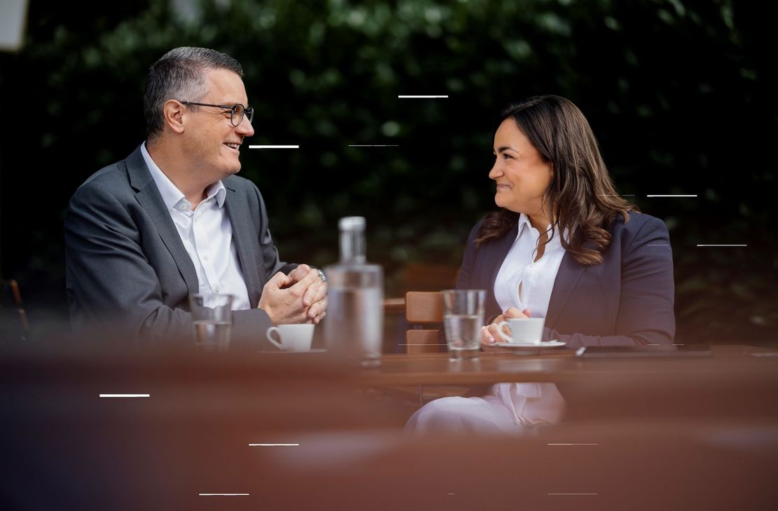 Städteregionsrat Dr. Tim Grüttemeier und die CDU-Bundestagsabgeordnete Catarina dos Santos-Wintz werben bei den Wahlen 2025 wieder um das Vertrauen der Bürger.