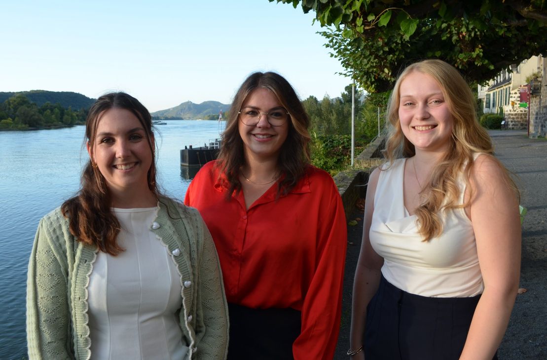 Von links: Janina Mehr, Jill Rüttgen und Anna Weinand.
