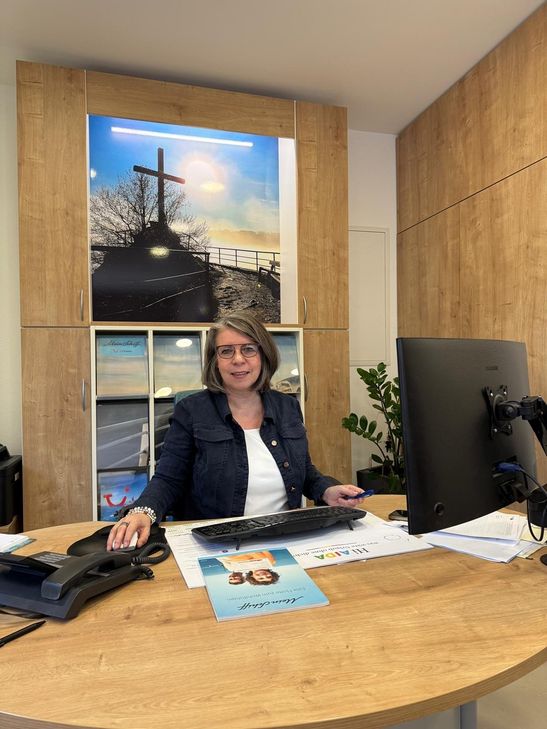 Claudia Ostermann (Foto) betreibt in Cochem-Cond seit vielen Jahren ein Reisebüro.