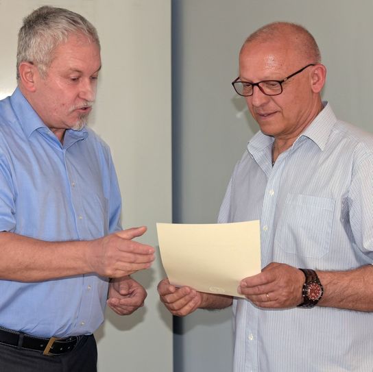 Bild der Verabschiedungsfeier: links Baudirektor Albert Schöpflin, rechts Klaus Kürten. Foto: privat
