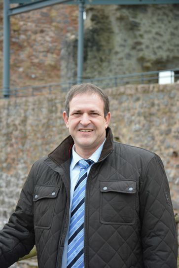 Darf vorerst nicht mehr raus: OB Frank Frühauf steht weiterhin unter häuslicher Quarantäne. Archivfoto: Klaus Desinger