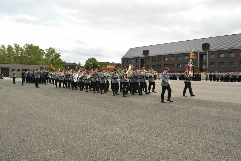 Das Heeresmusikkorps Koblenz spielte anlässlich des Übergabeappells. Foto: Scholl