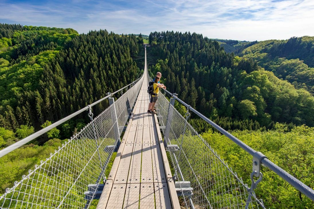 Alle drei Strecken des diesjährigen WochenSpiegel Wandermarathons versprechen idyllische Pfade und atemberaubende Ausblicke. (Fotos: Klaus-Peter Kappest)