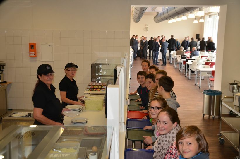 Gemeinsam zu Mittag essen: Das macht Spaß, auch wenn nicht immer das Leibgericht auf den Teller kommt.