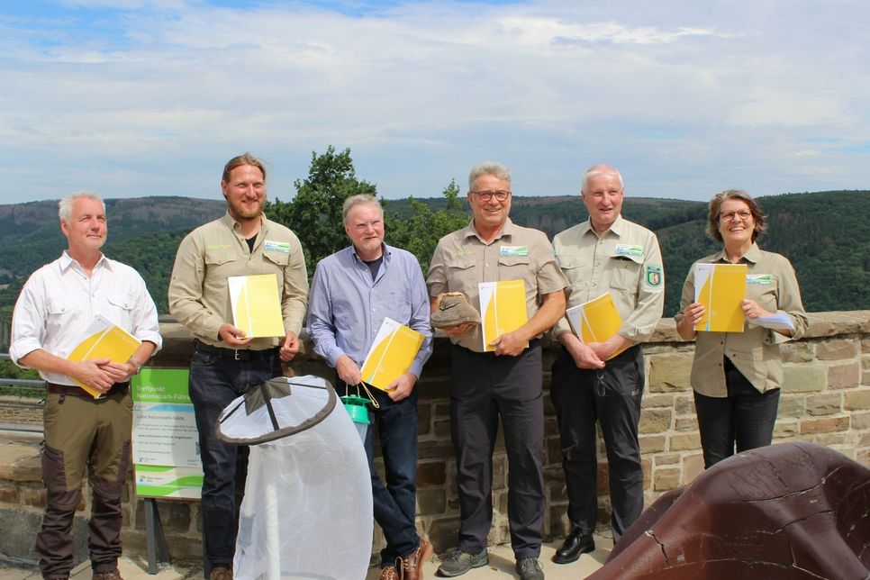 Zur Jahrespressekonferenz im Nationalpark-Zentrum Eifel präsentiert die Nationalparkverwaltung Eifel den druckfrischen Jahresbericht 2021 und gibt einen Ausblick auf die kommenden Monate.