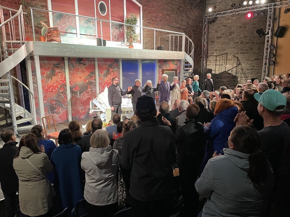 Standing Ovations nach der Premiere von "Sunny Boys".