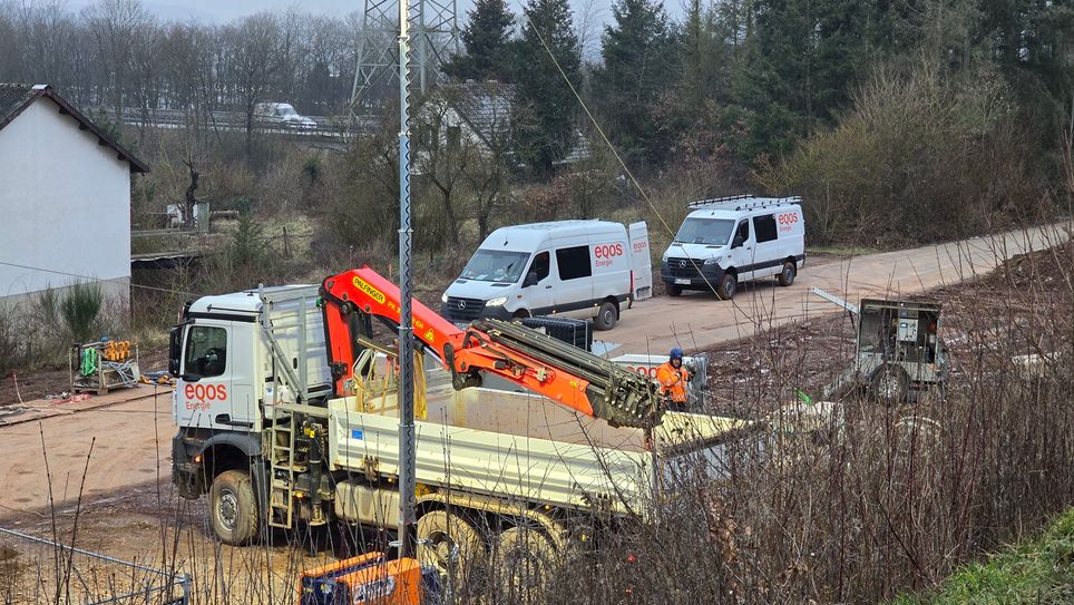 Die Sperrung dauert bis Dienstag, 11. Februar 2025, 18:00 Uhr, und ist für Arbeiten an einer Stromüberlandleitung notwendig.