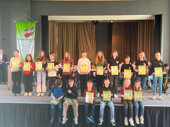 Die erfolgreichen E-Prüflinge